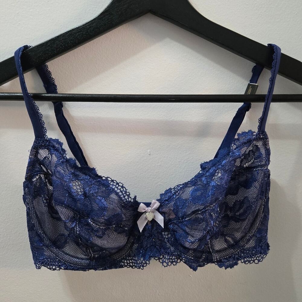 Victoria's Secret Body by Victoria Unlined Lace Demi Bra Navy Blue sz 32D New